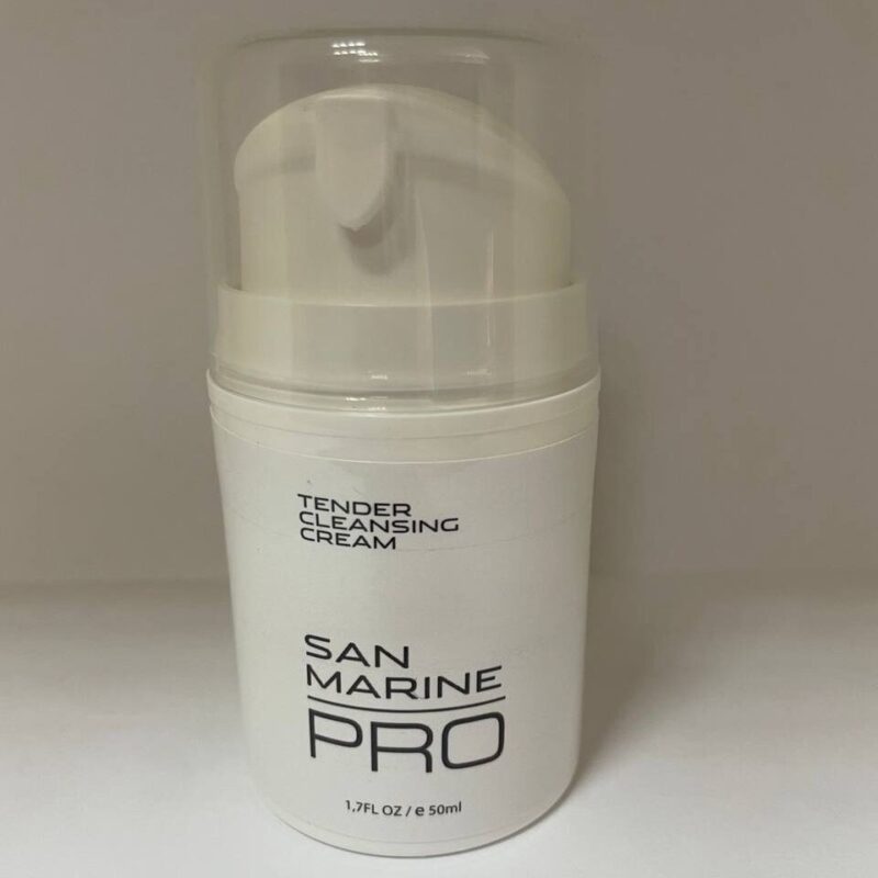 НІЖНИЙ КРЕМ, ЩО ОЧИЩАЄ / TENDER CLEANSING CREAM
