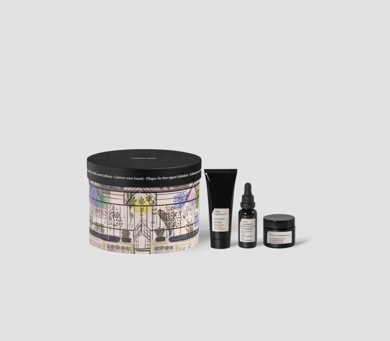 НАБІР ДЛЯ ЗВОЛОЖЕННЯ ТА НАПОВНЕННЯ ШКІРИ - WINTER GARDEN KIT