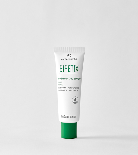 Зволожуючий флюїд з SPF 30 - Hydramat Day SPF 30